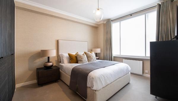 39 Hill Street, Mayfair, London, W1J