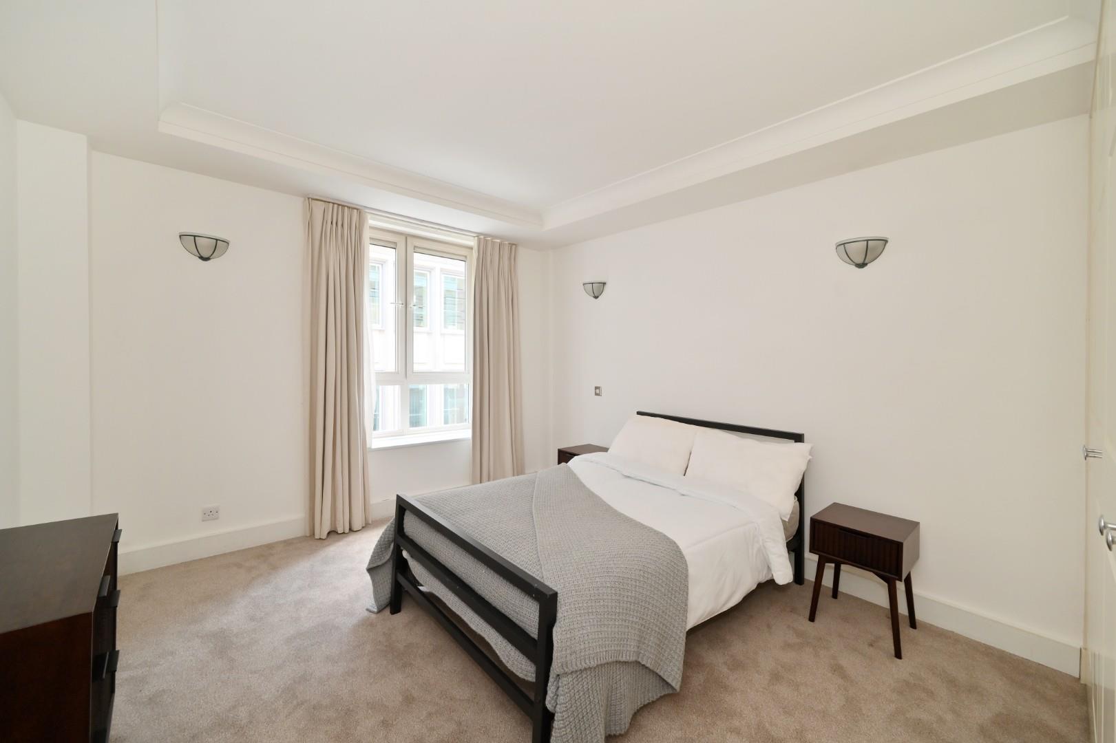 The Phoenix, Marylebone W1