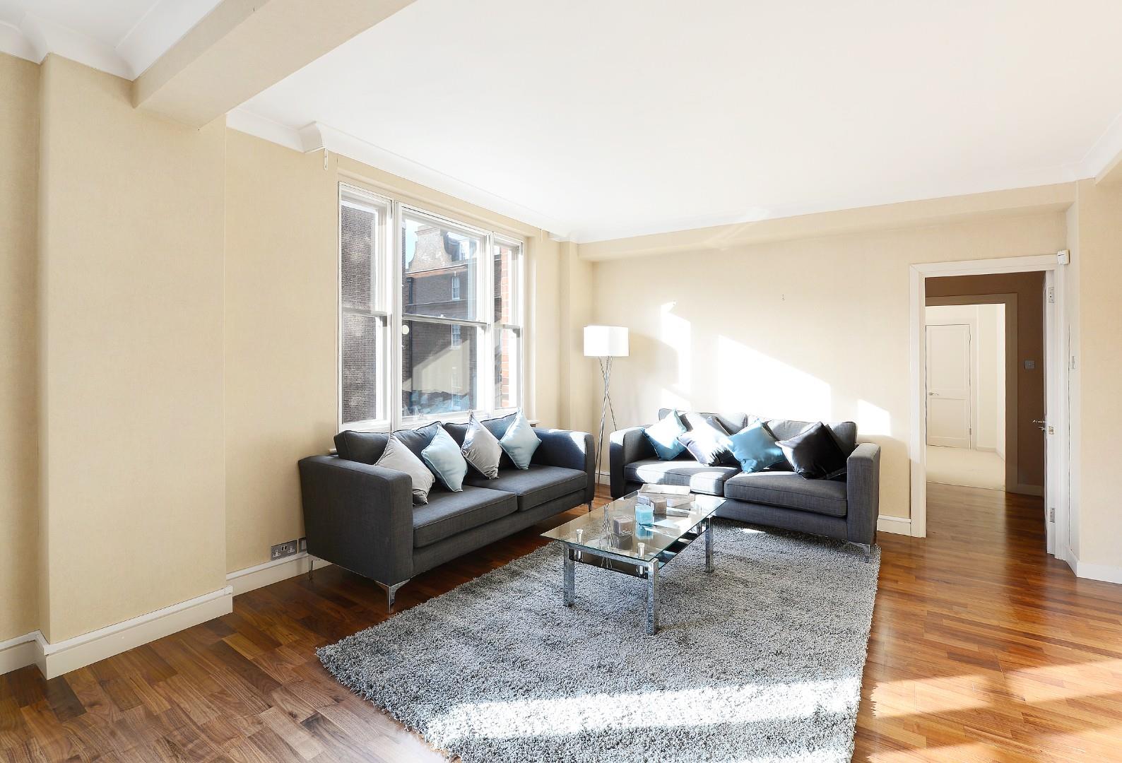 39 Hill Street, Mayfair W1J