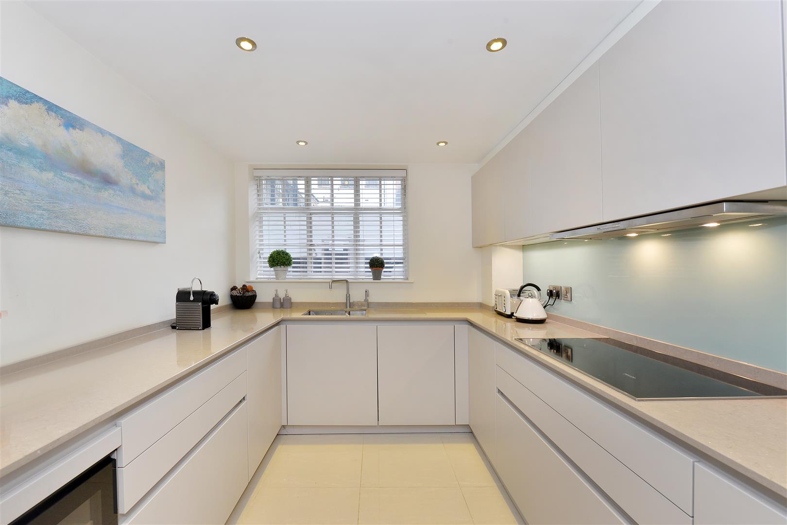 Knightsbridge Court, 12 Sloane Street, SW1X