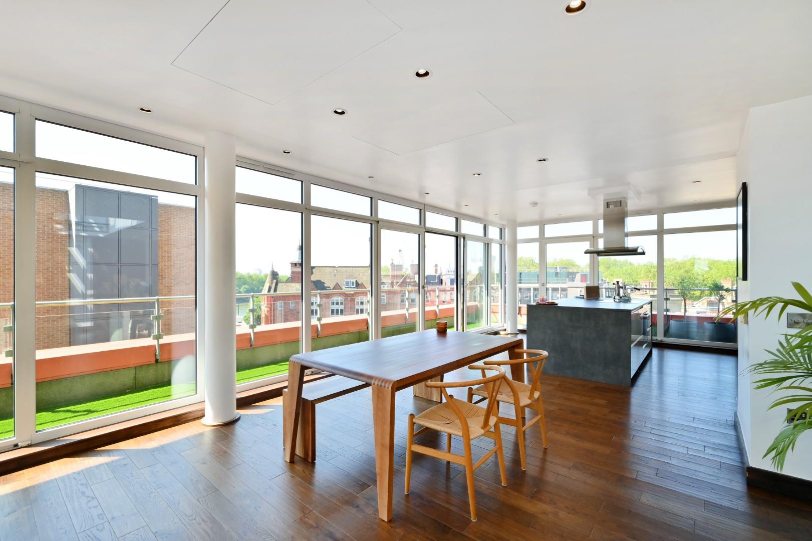 Hepworth Court, Gatliff Road, Grosvenor Waterside SW1W