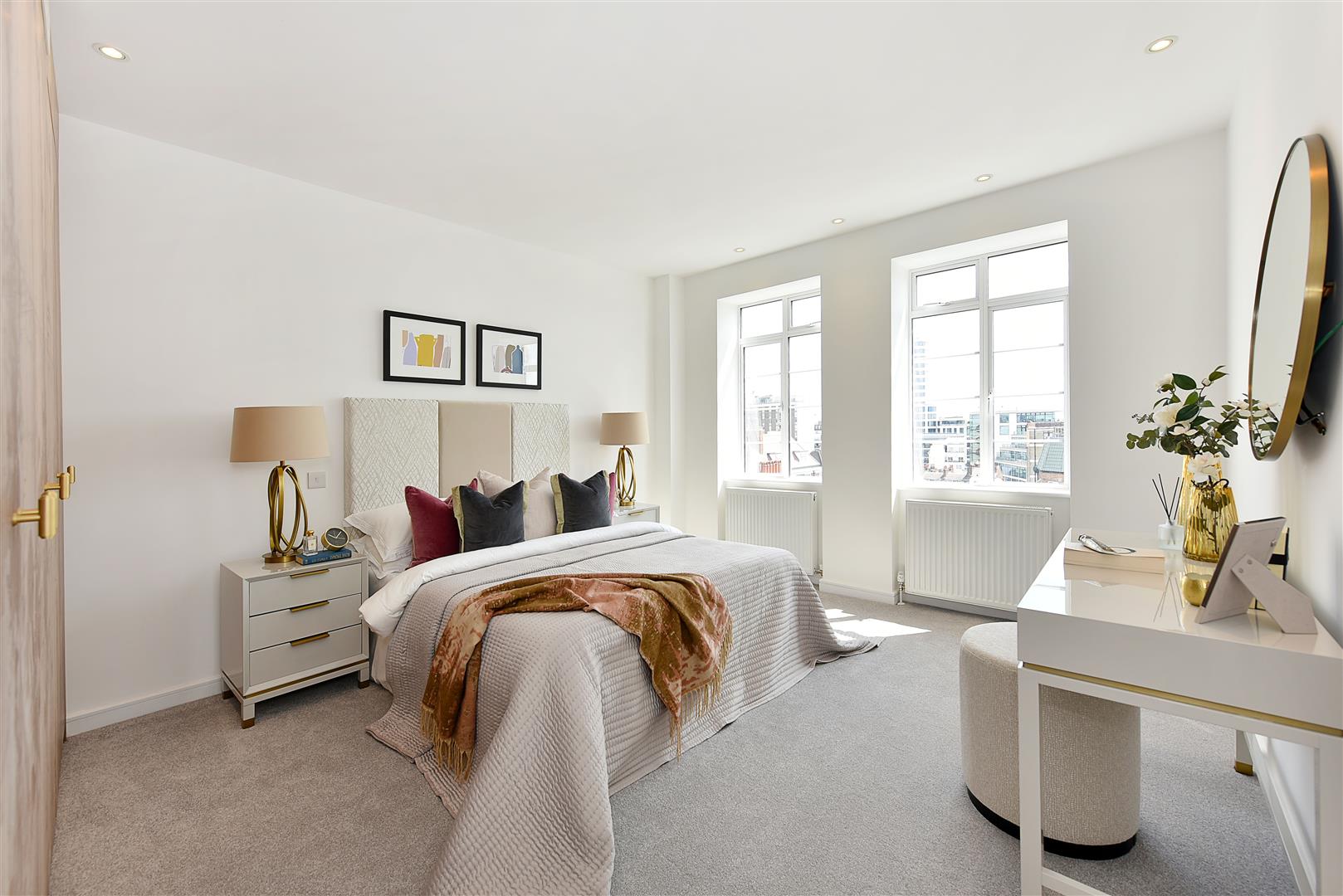 Penthouse, George Street, London W1H