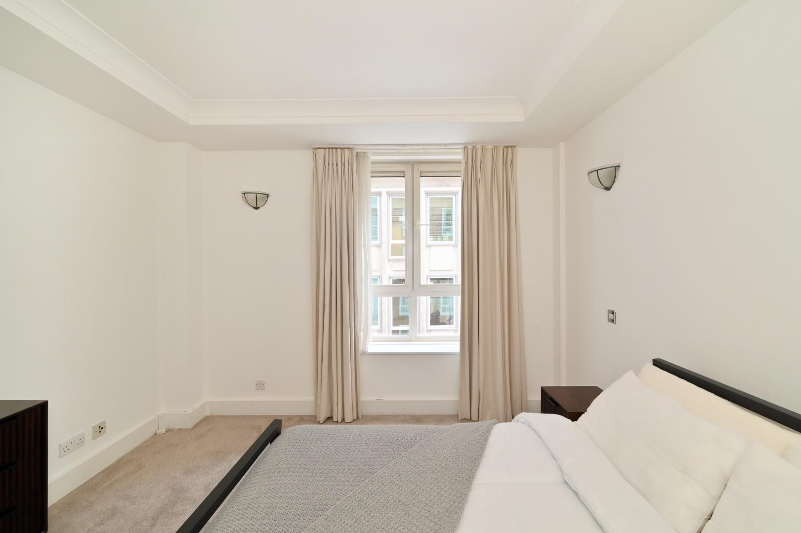 The Phoenix, Marylebone W1