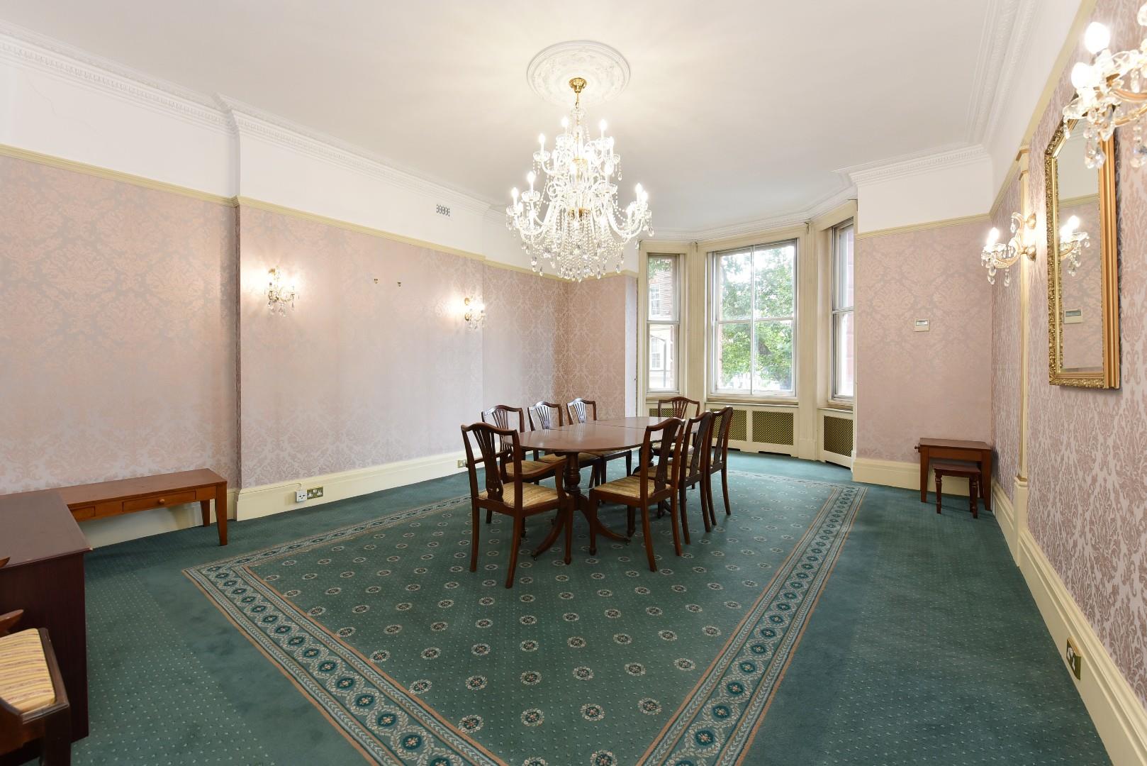 Huge Lateral Apartment Hay Hill, Mayfair, London W1J