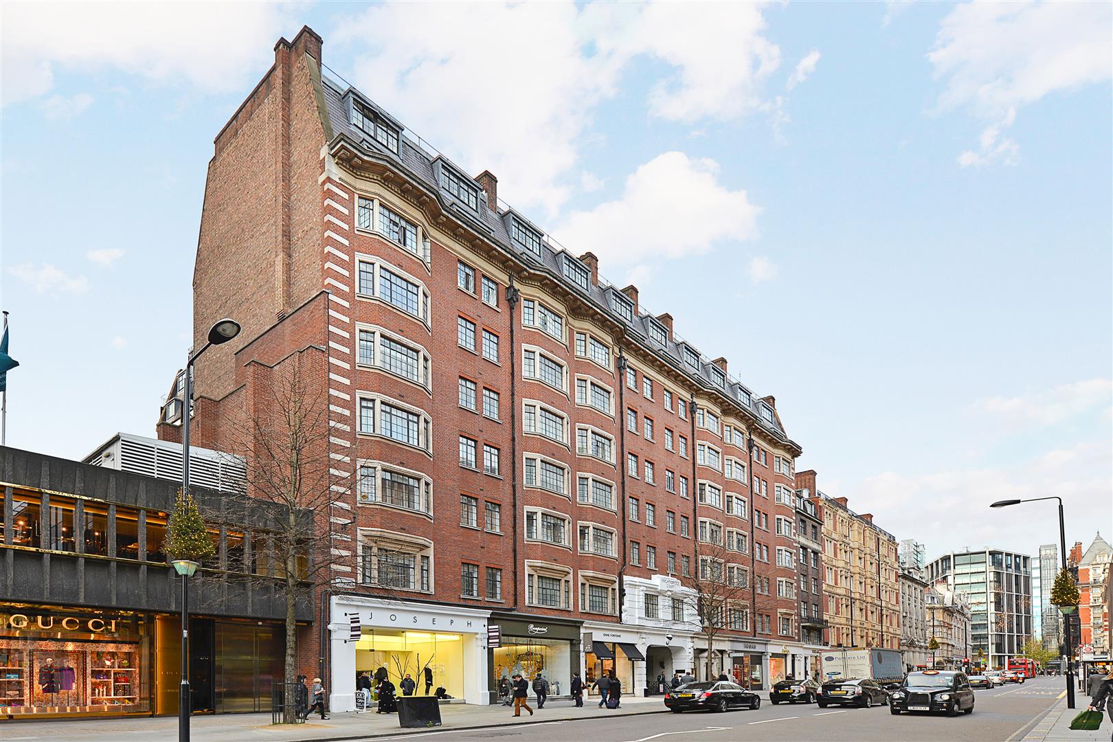 Knightsbridge Court, 12 Sloane Street, SW1X