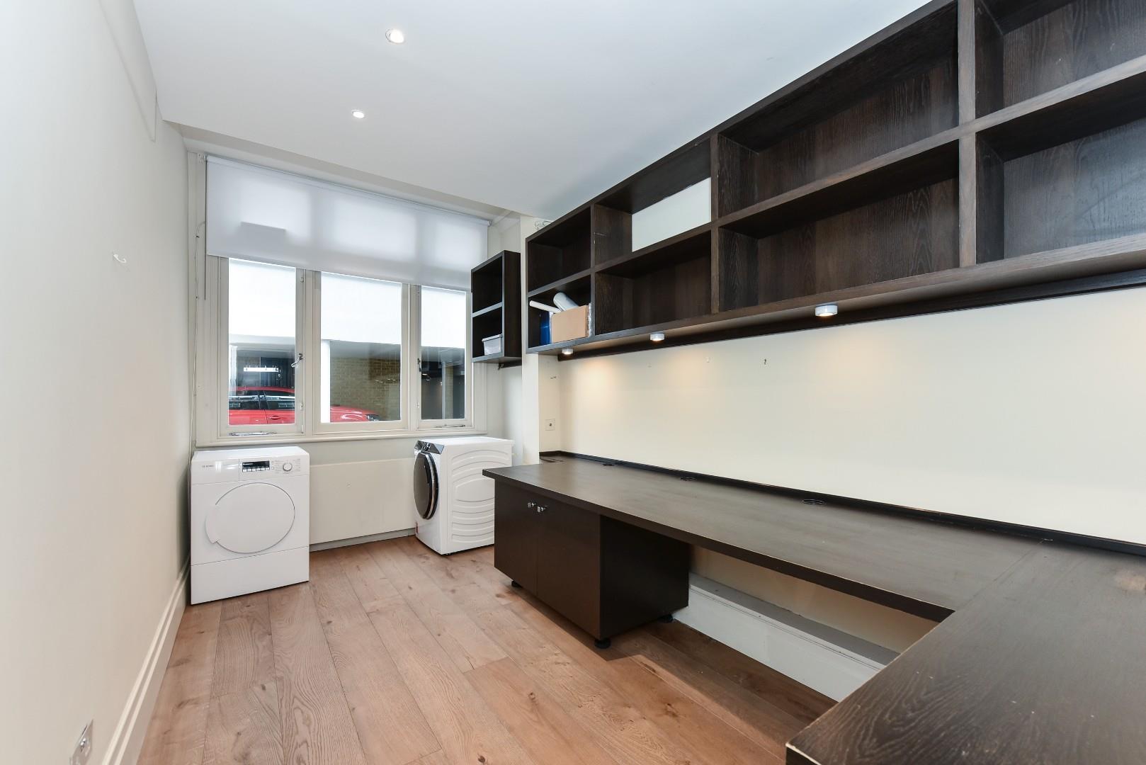 Corner House, Montpelier Walk, Knightsbridge, London SW7