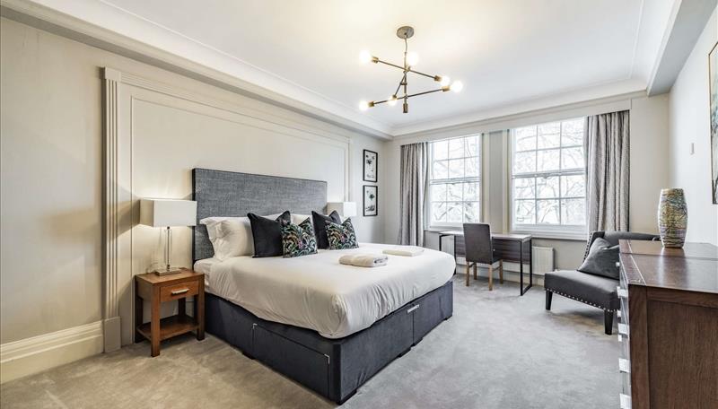 Park Road, London, NW8