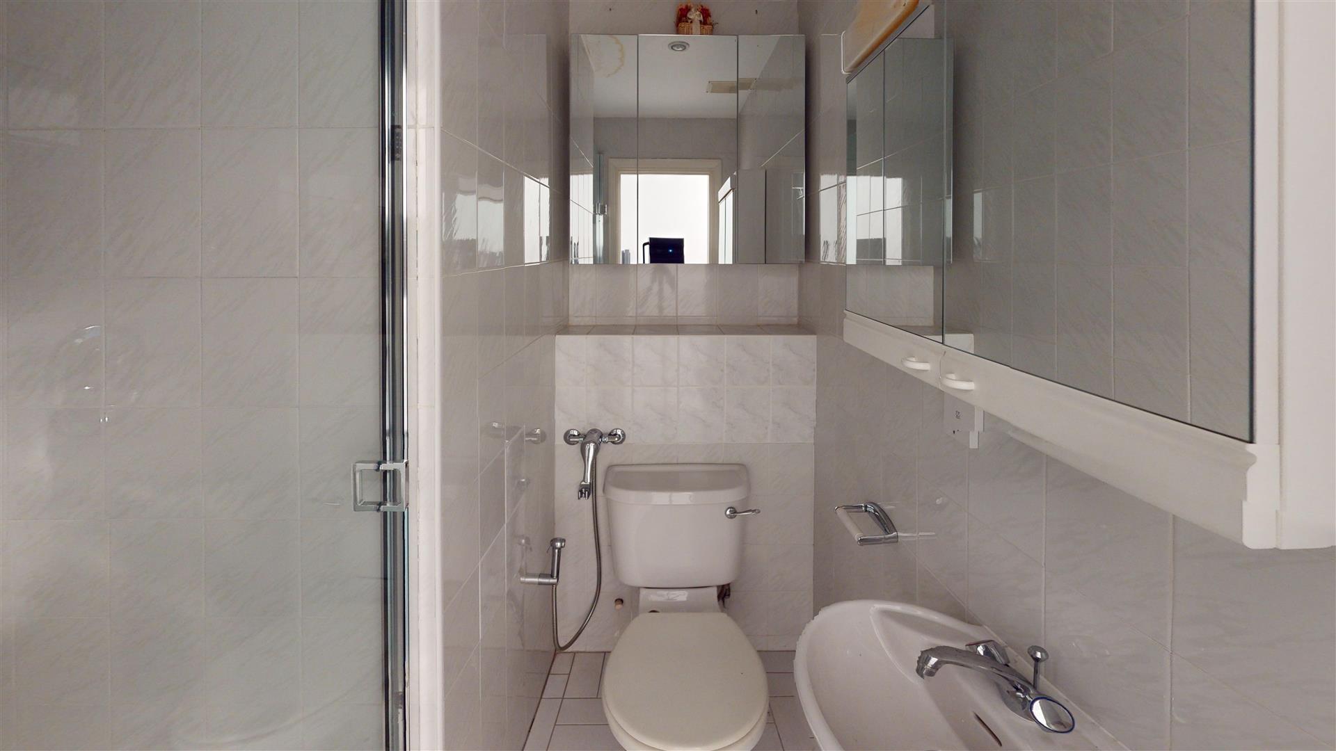 Flat 346, The Water Gardens, Burwood Place, Hyde Park W2