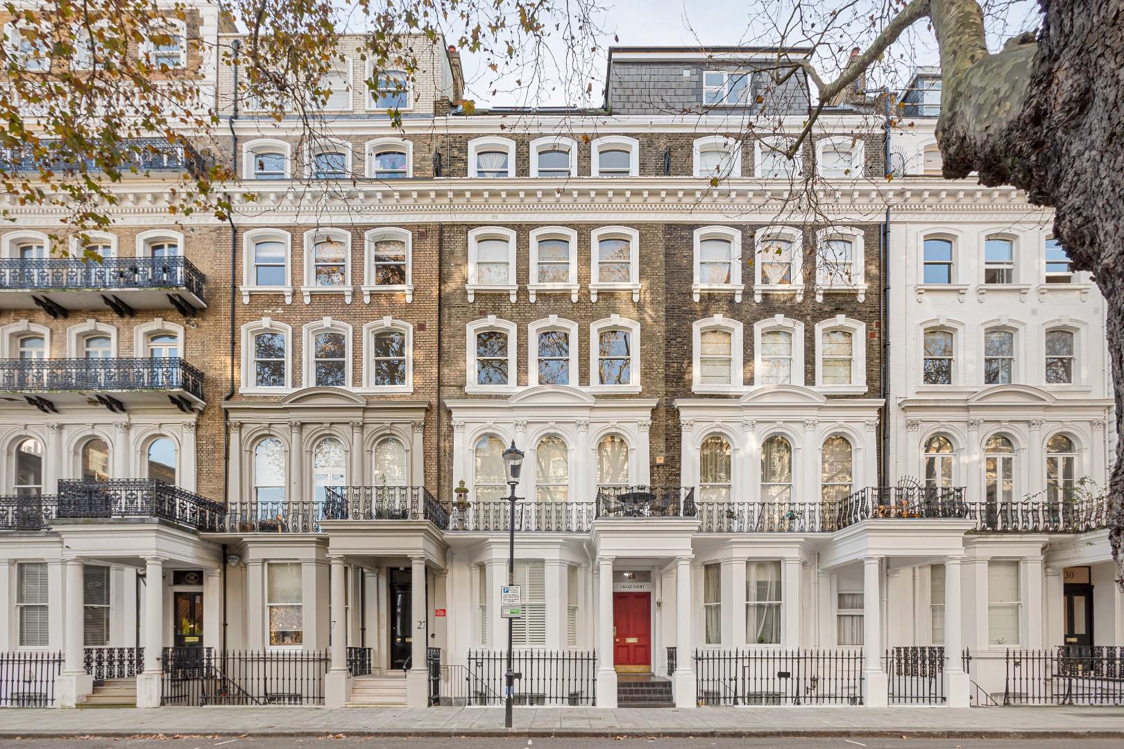 28-29 Beaufort Gardens, Knightsbridge, London SW3