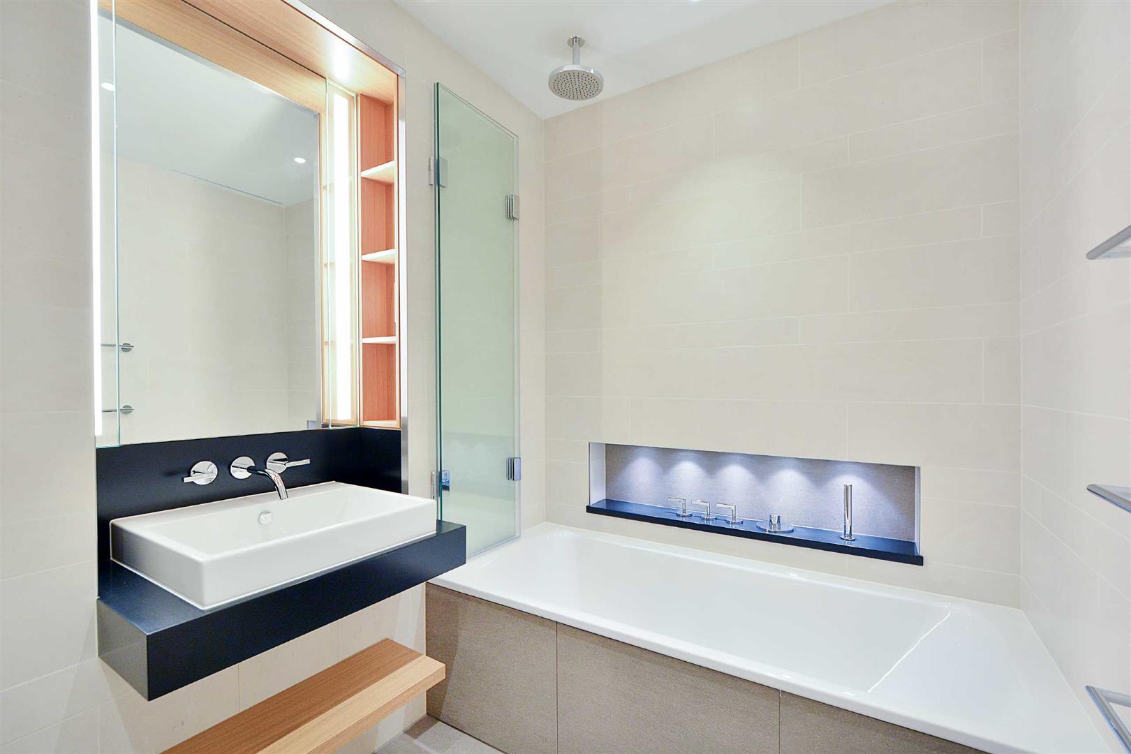 3 Merchant Square, Paddington Basin W2