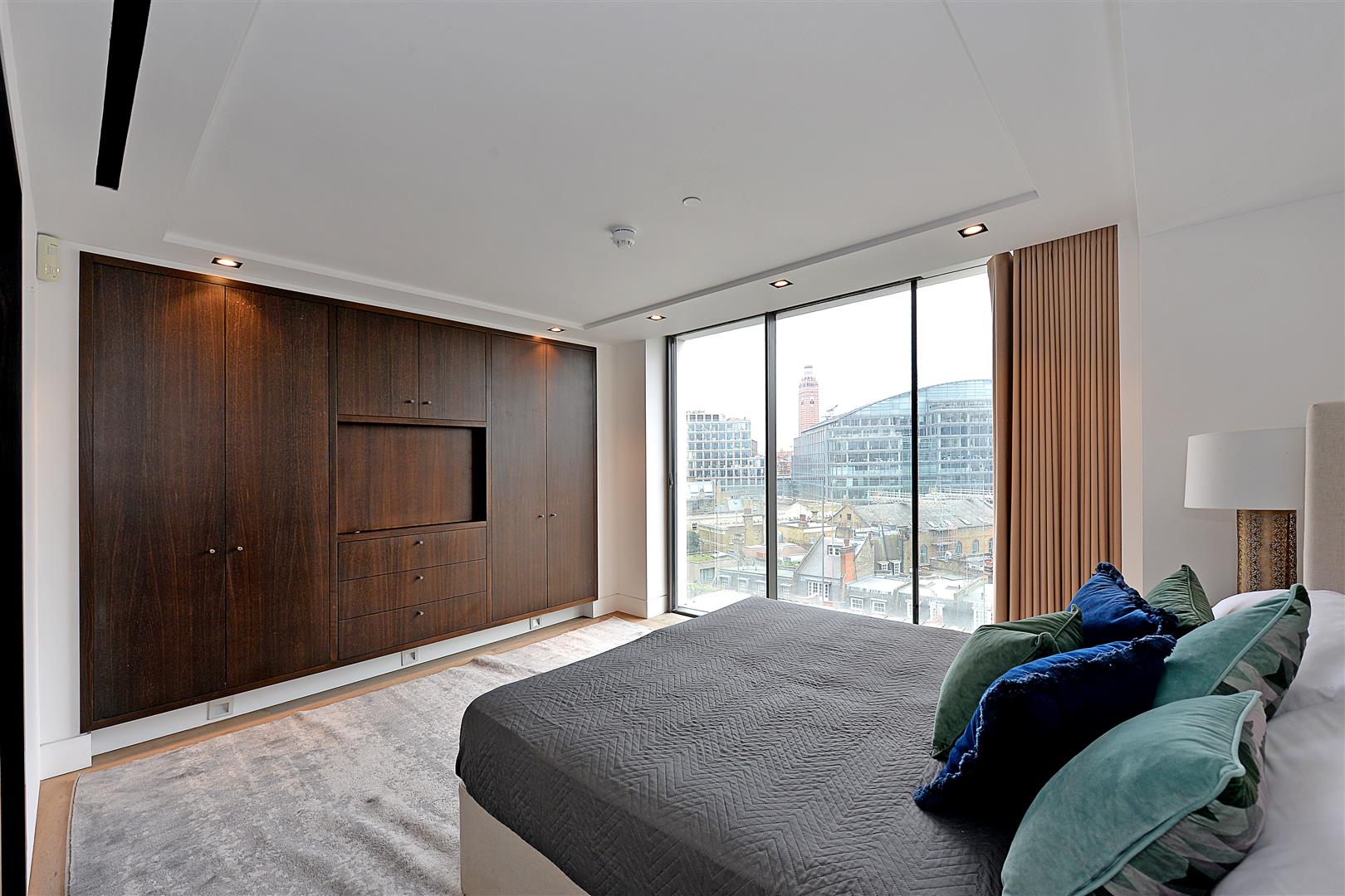 Penthouse, 24 Buckingham Gate, Westminster SW1E