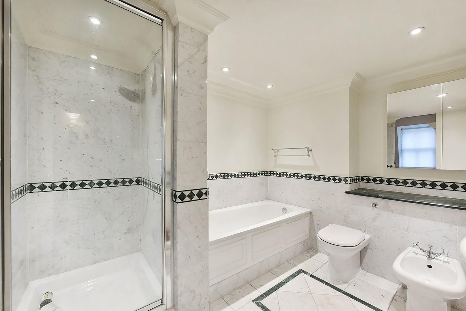 Eaton Square, London SW1W