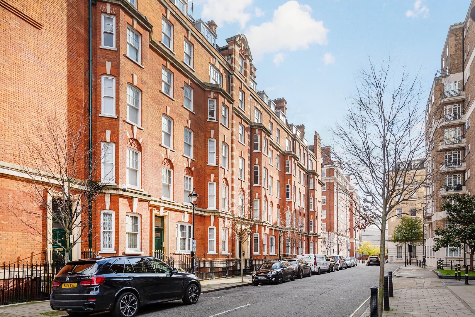 Cumberland Mansions, Brown Street, Marylebone W1H