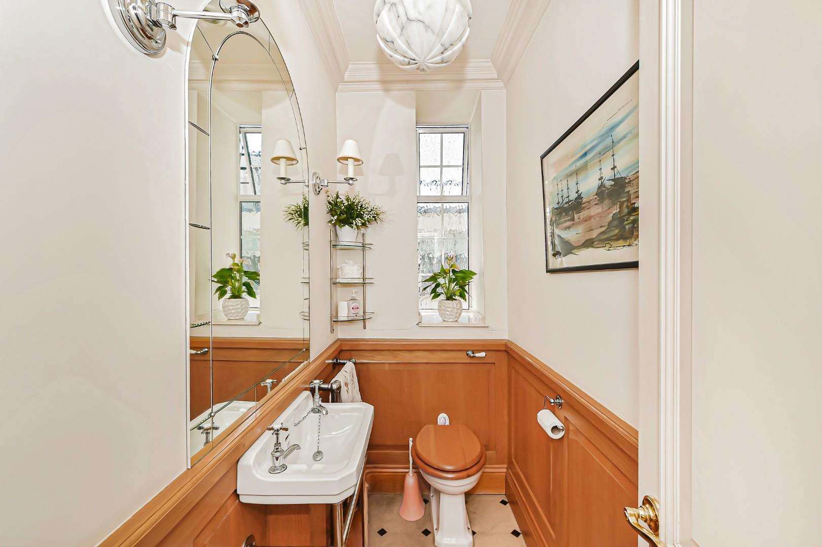 Bryanston Court I, George Street, Marylebone W1H
