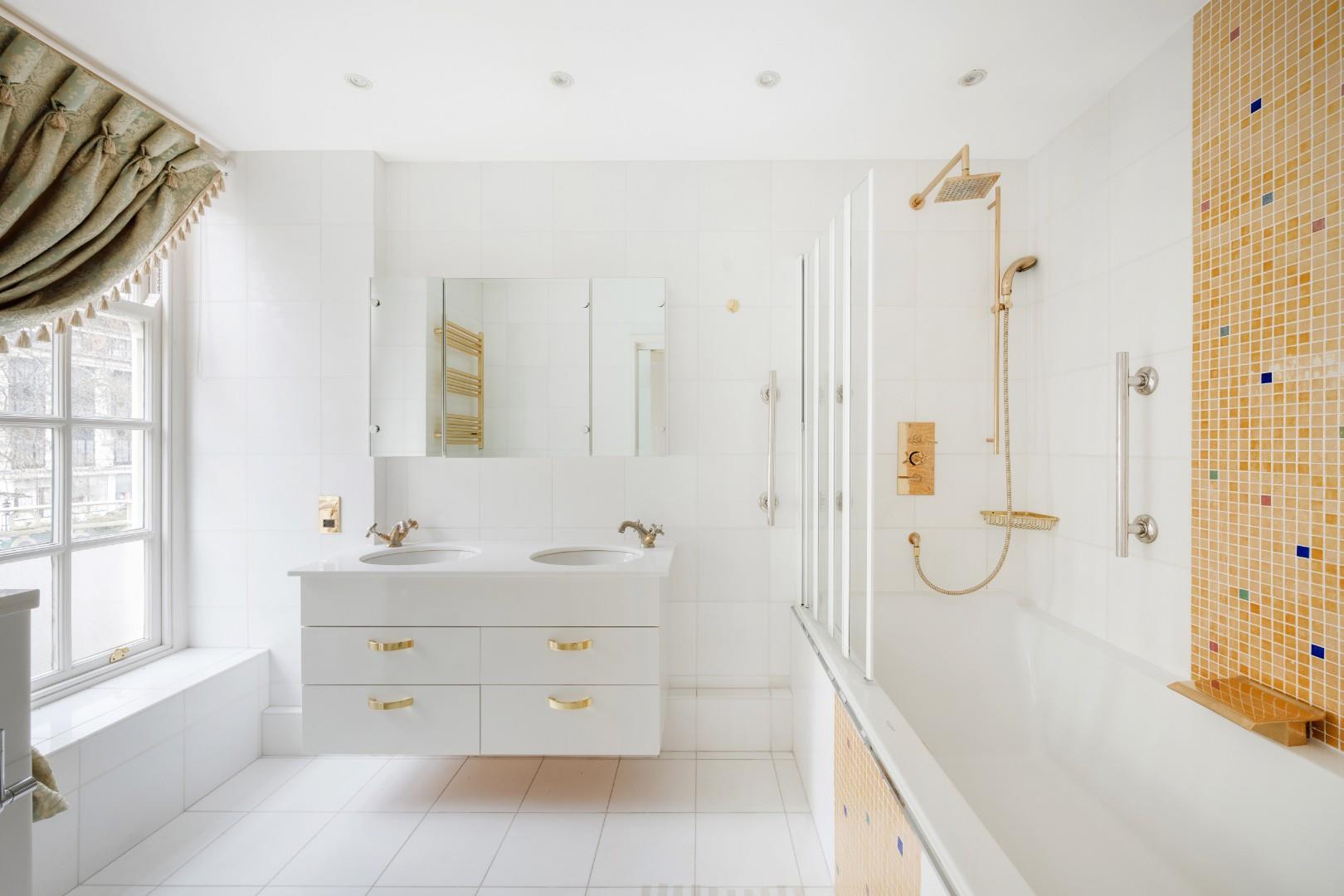 By Order Of The Receivers – Lowndes Square, Knightsbridge SW1X