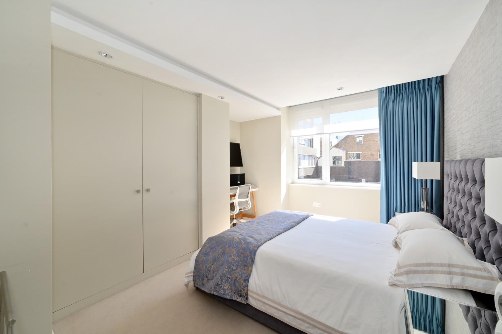 Heron Place, George Street, Marylebone Village W1U