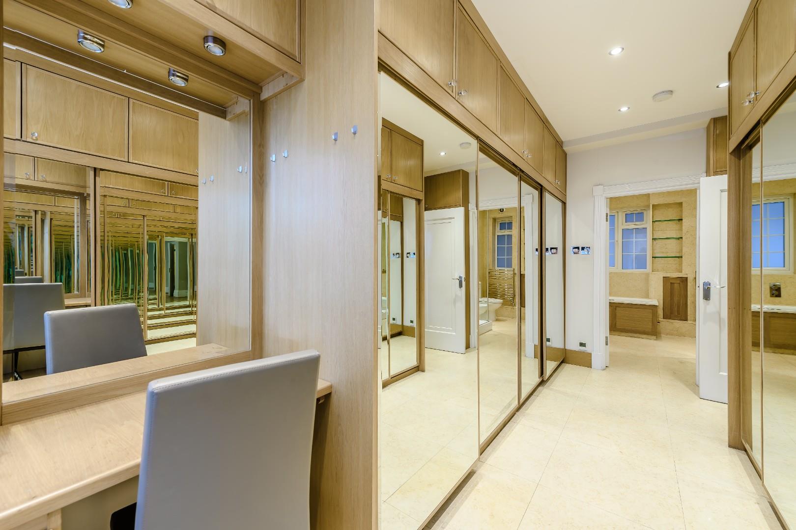 Strathmore Court, Park Road, London, NW8