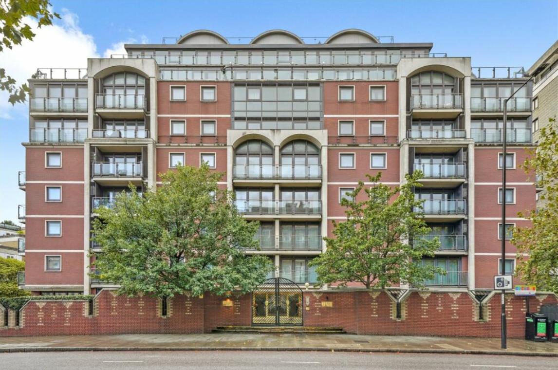 Regents Park House, Park Road, London