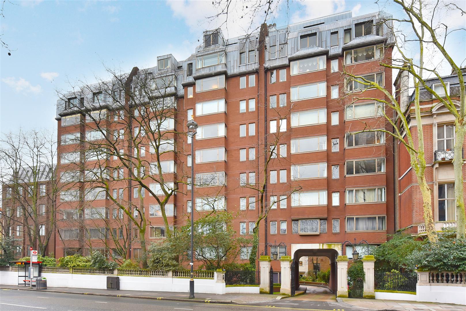 South Lodge, 245 Knightsbridge, SW7