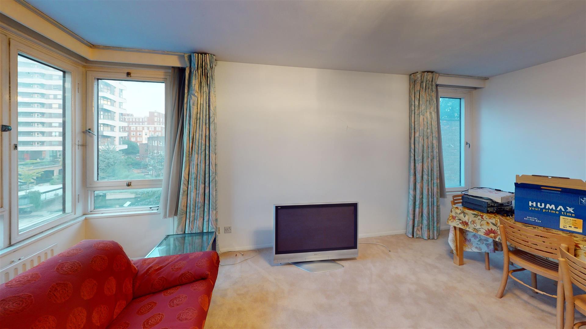 Flat 346, The Water Gardens, Burwood Place, Hyde Park W2