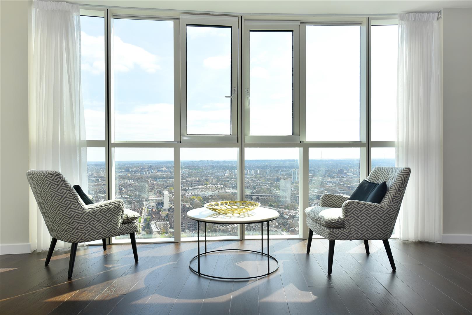 Penthouse, Sky Gardens, Vauxhall SW8