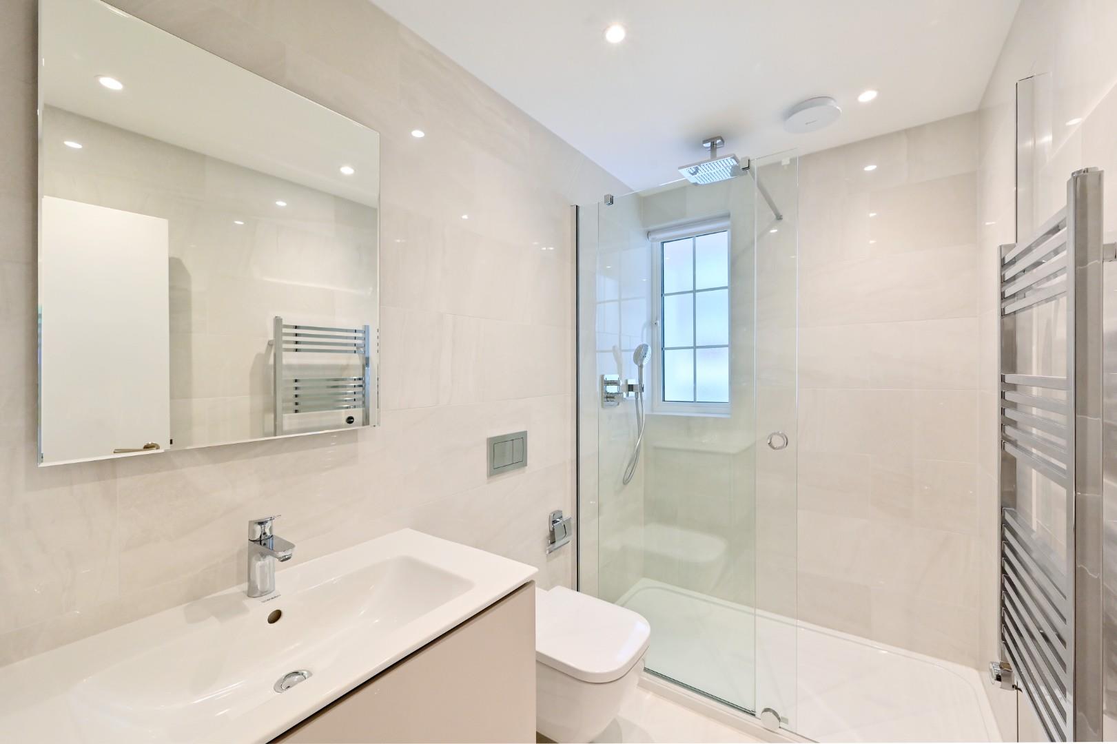 Red Lion Yard, Mayfair, W1J