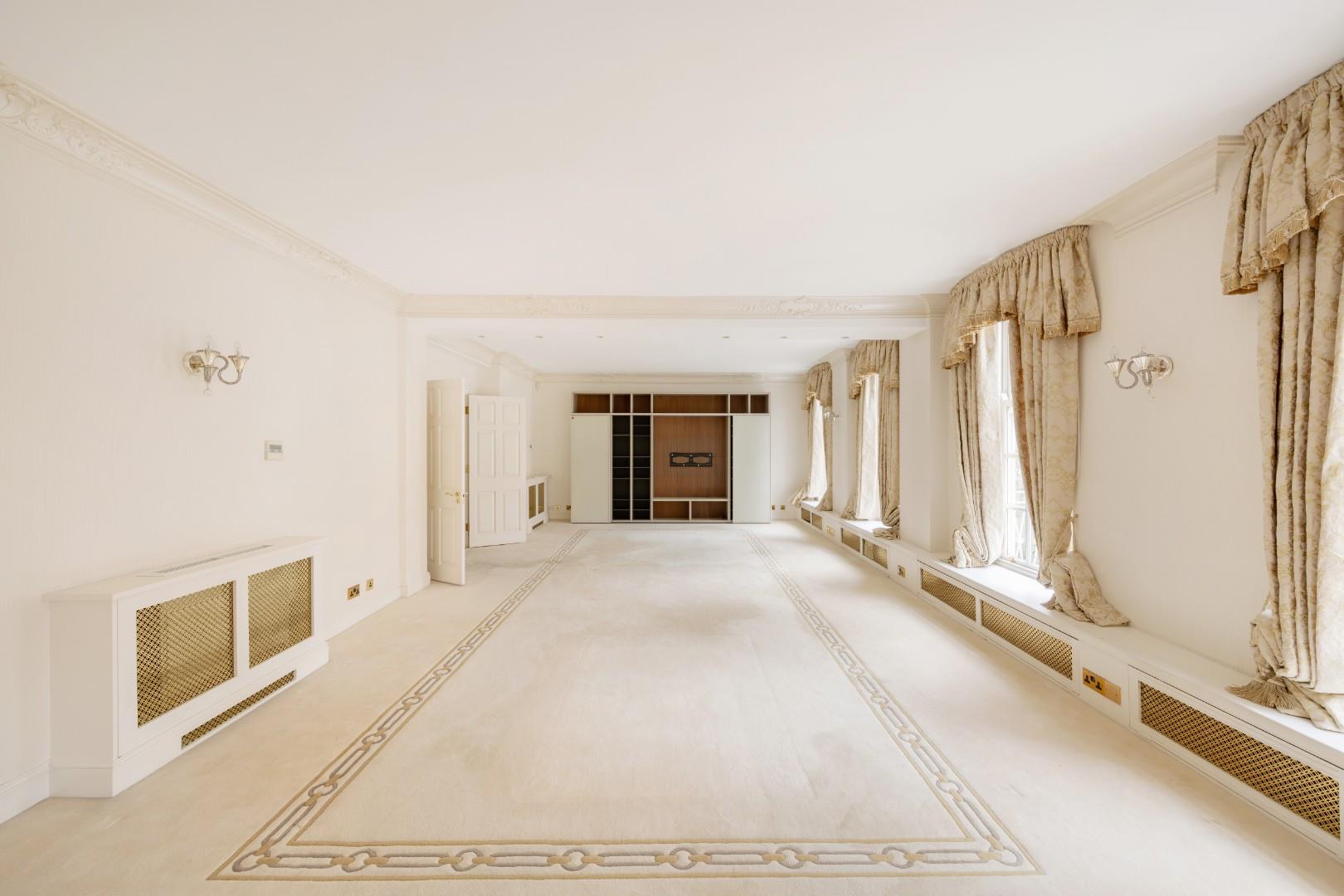 By Order Of The Receivers – Lowndes Square, Knightsbridge SW1X