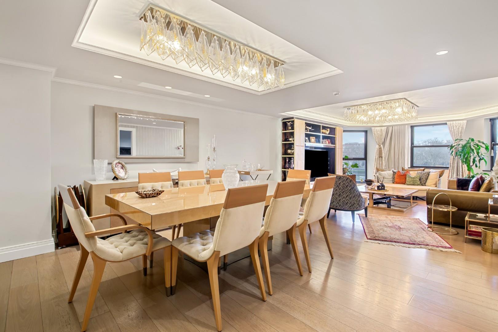 Riverside Court, Nine Elms, SW8