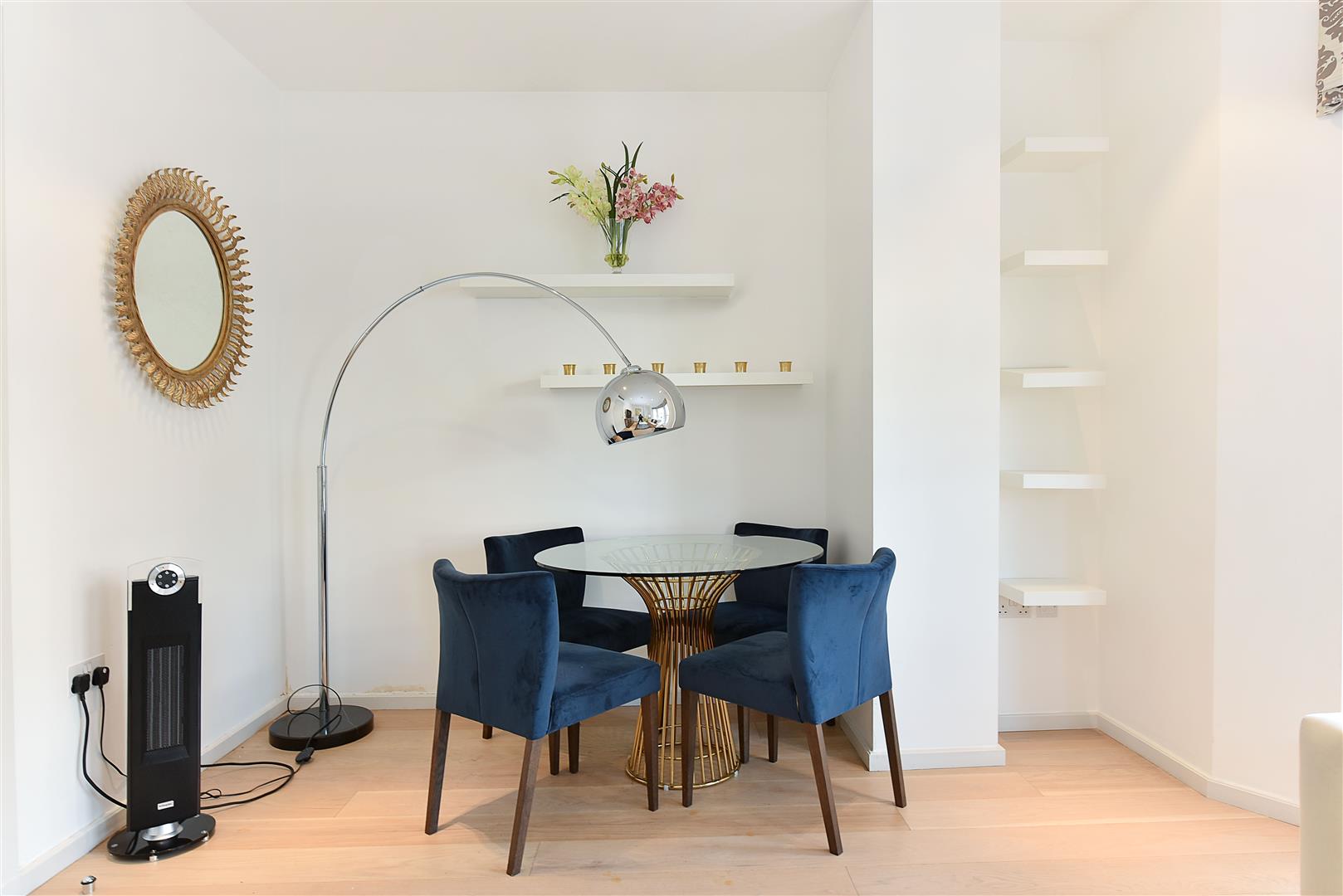 2 x 2 Beds Flats Available – Conduit Street, Mayfair, W1
