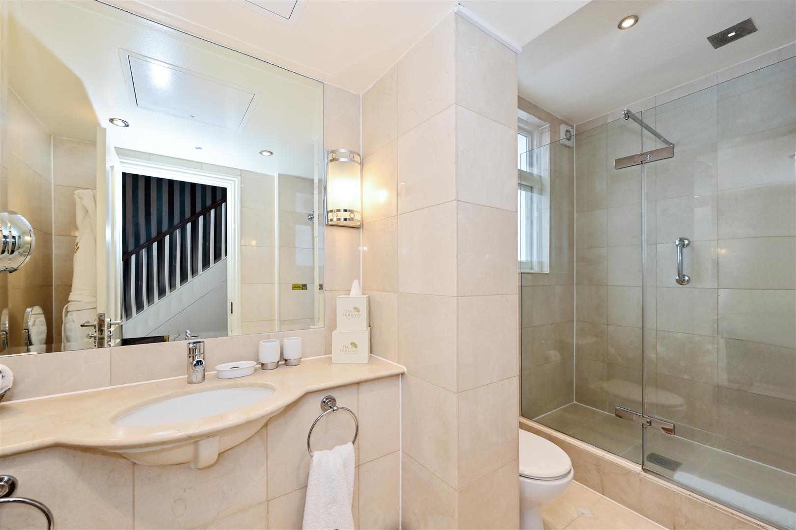 Buckingham Mews, 25 Catherine Place, London SW1E