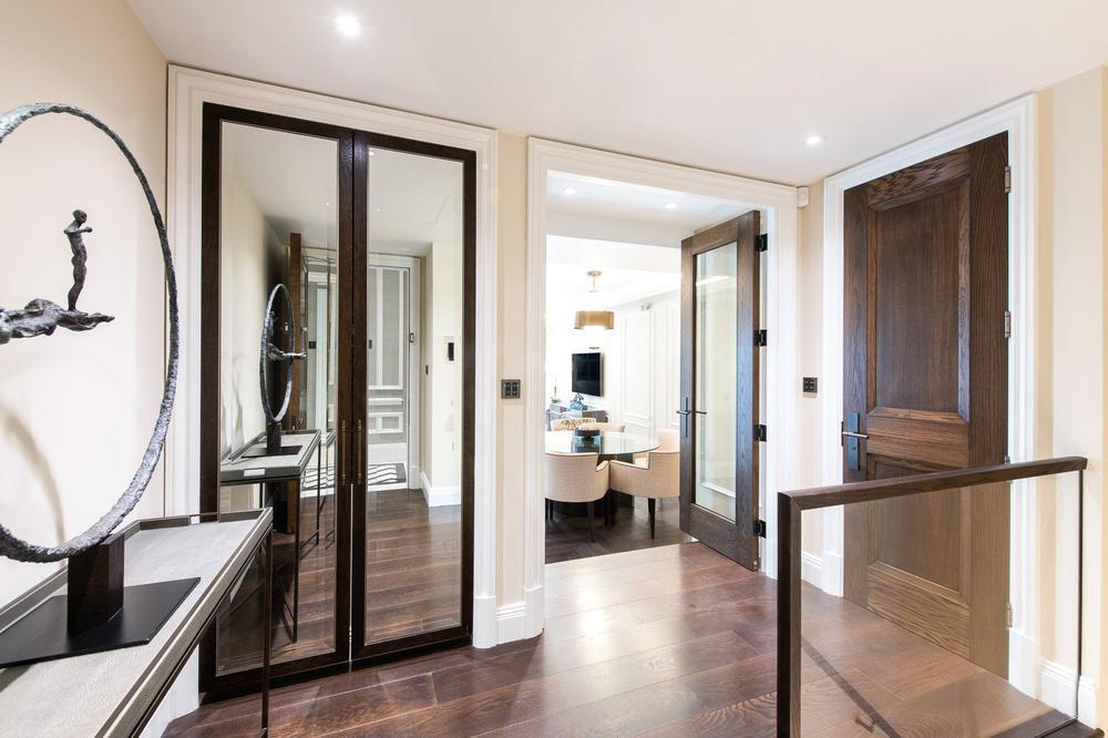 Prince Of Wales Terrace, London