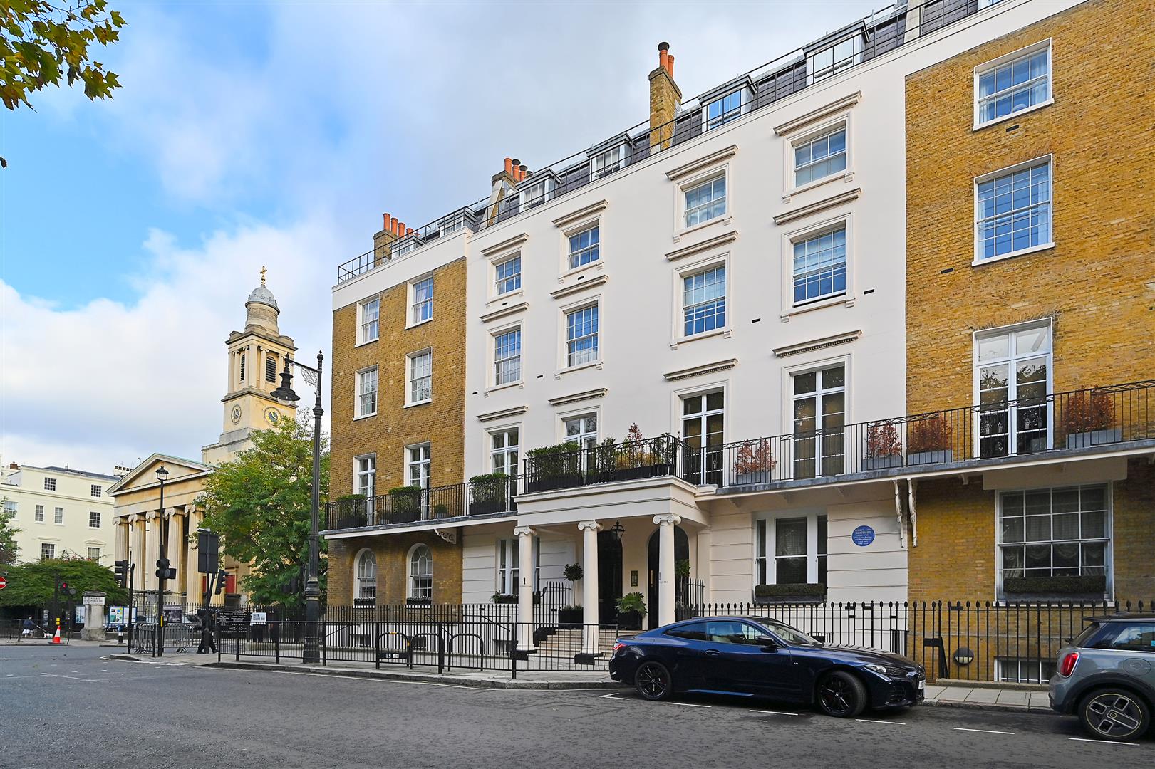 Large Lateral Flat – Eaton Square, Belgravia SW1W