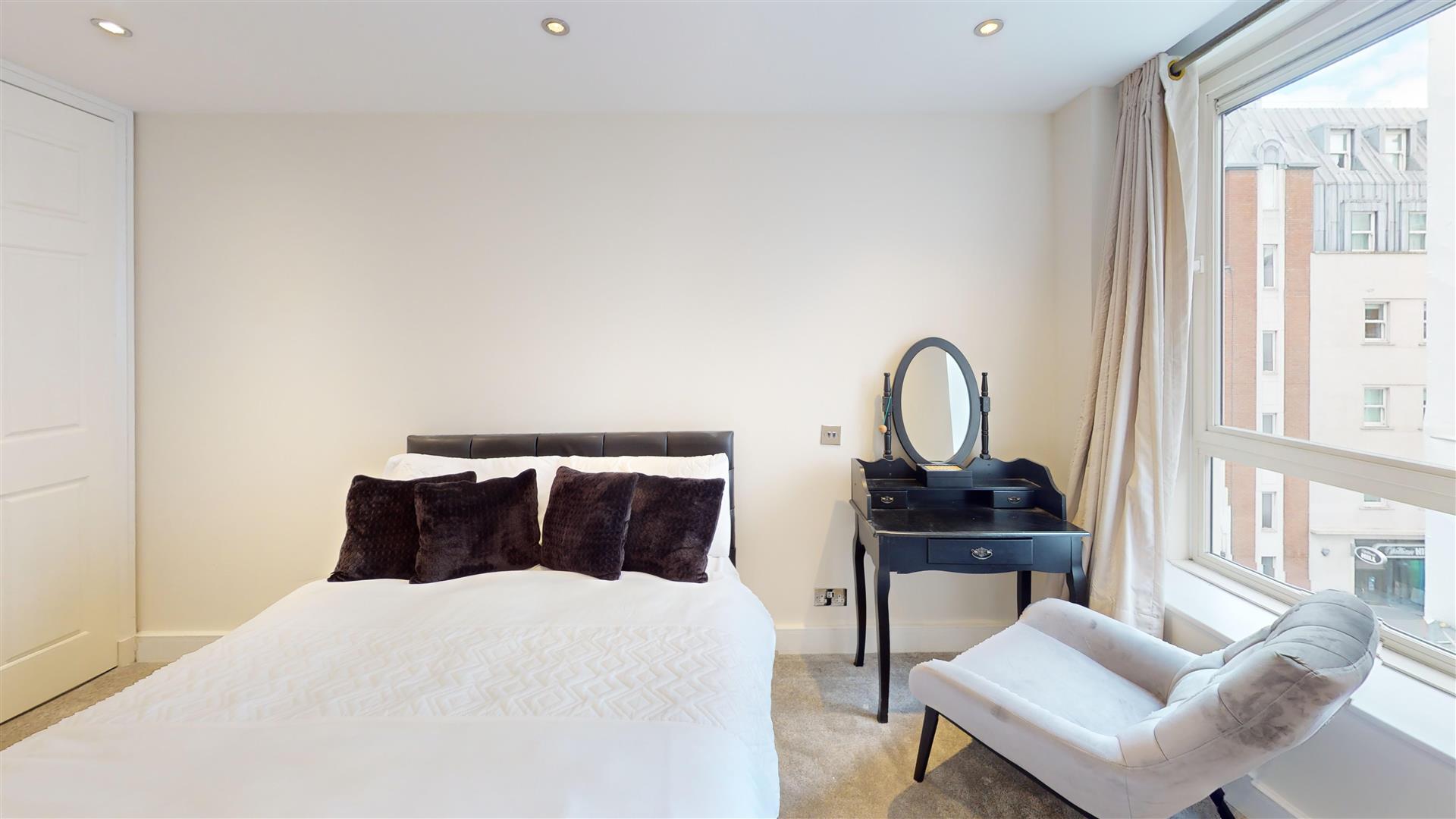 The Phoenix, Barrett Street, Marylebone W1