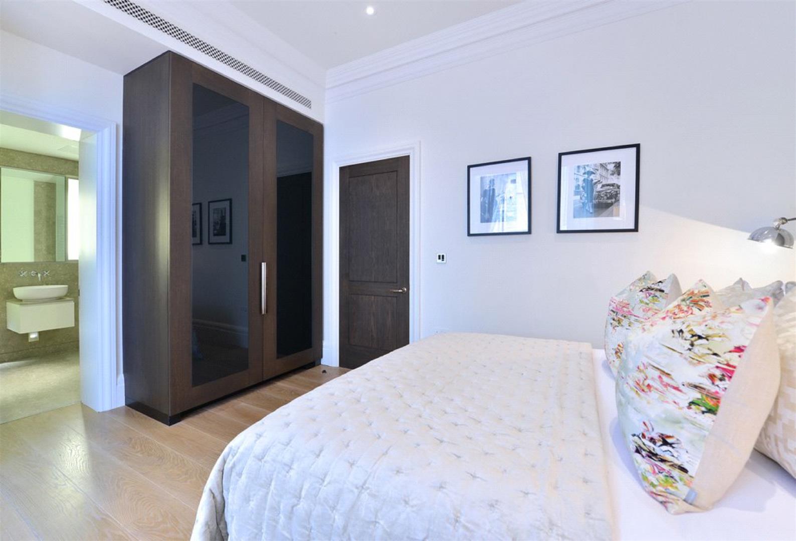 Duke Street, Mayfair, W1K