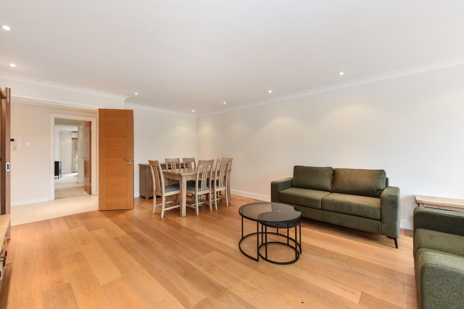 Views Over The Thames – King Henrys Reach, Hammersmith, W6