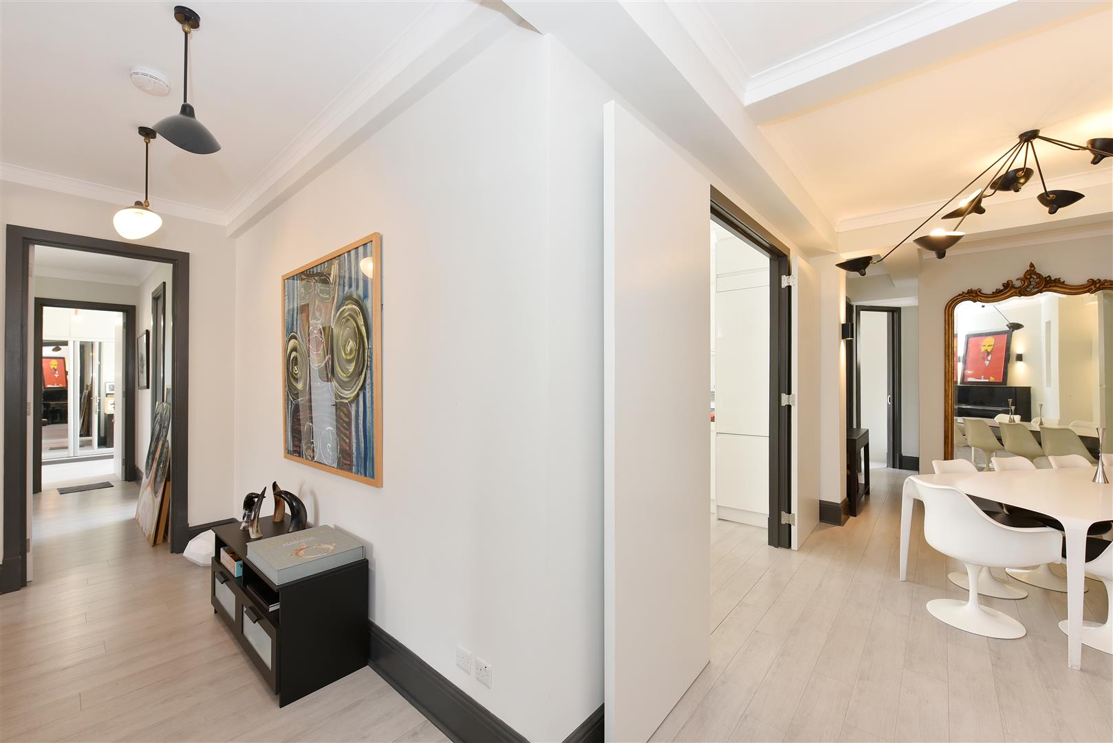 Bryanston Court II, George Street, Marylebone W1H