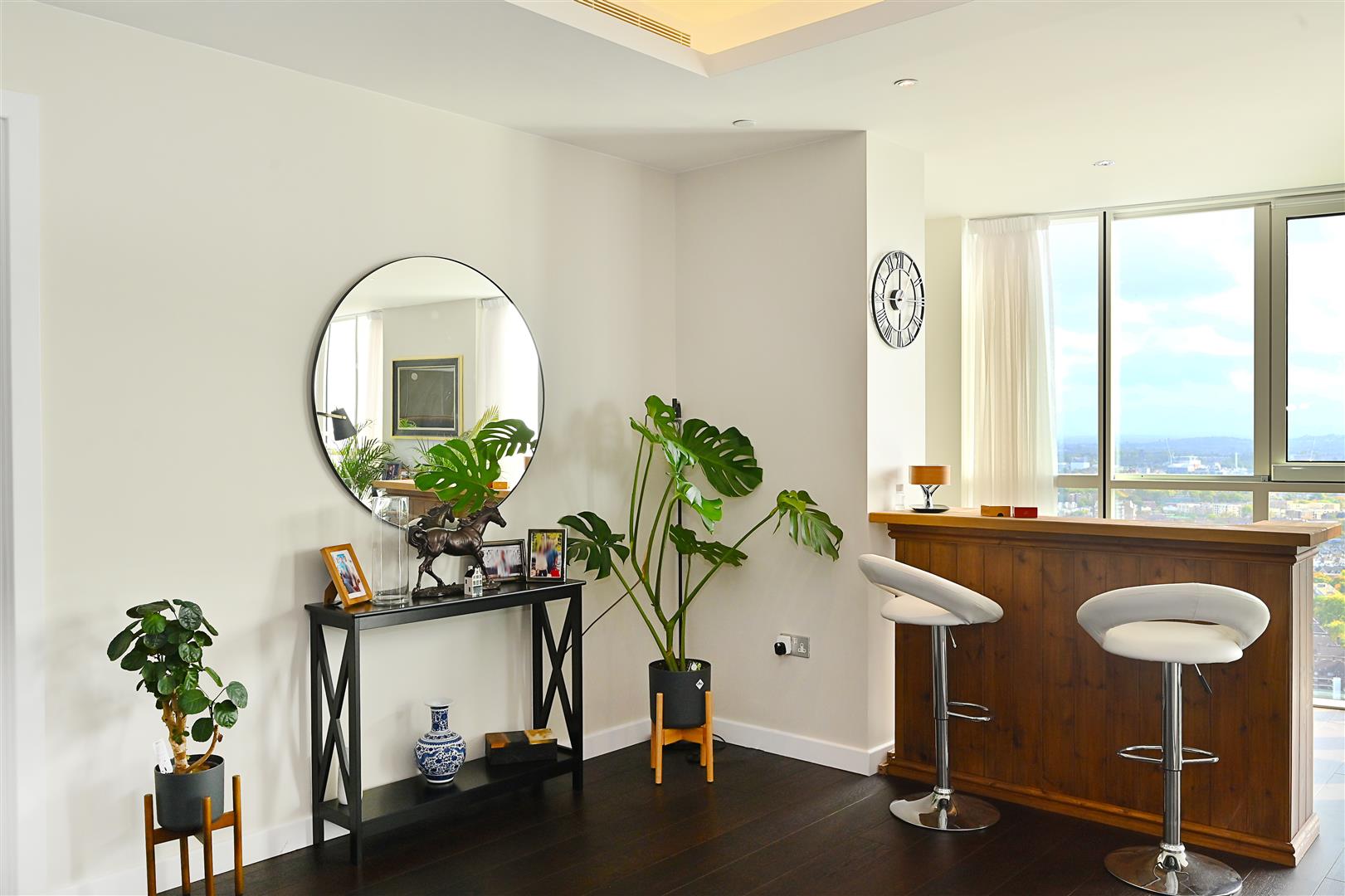 Penthouse, Sky Gardens, Vauxhall SW8