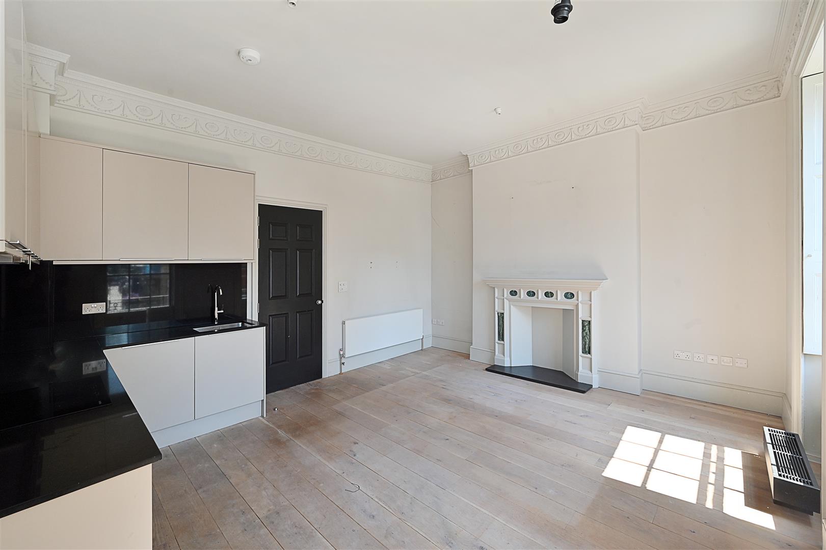 24 George Street, Marylebone Village . W1U