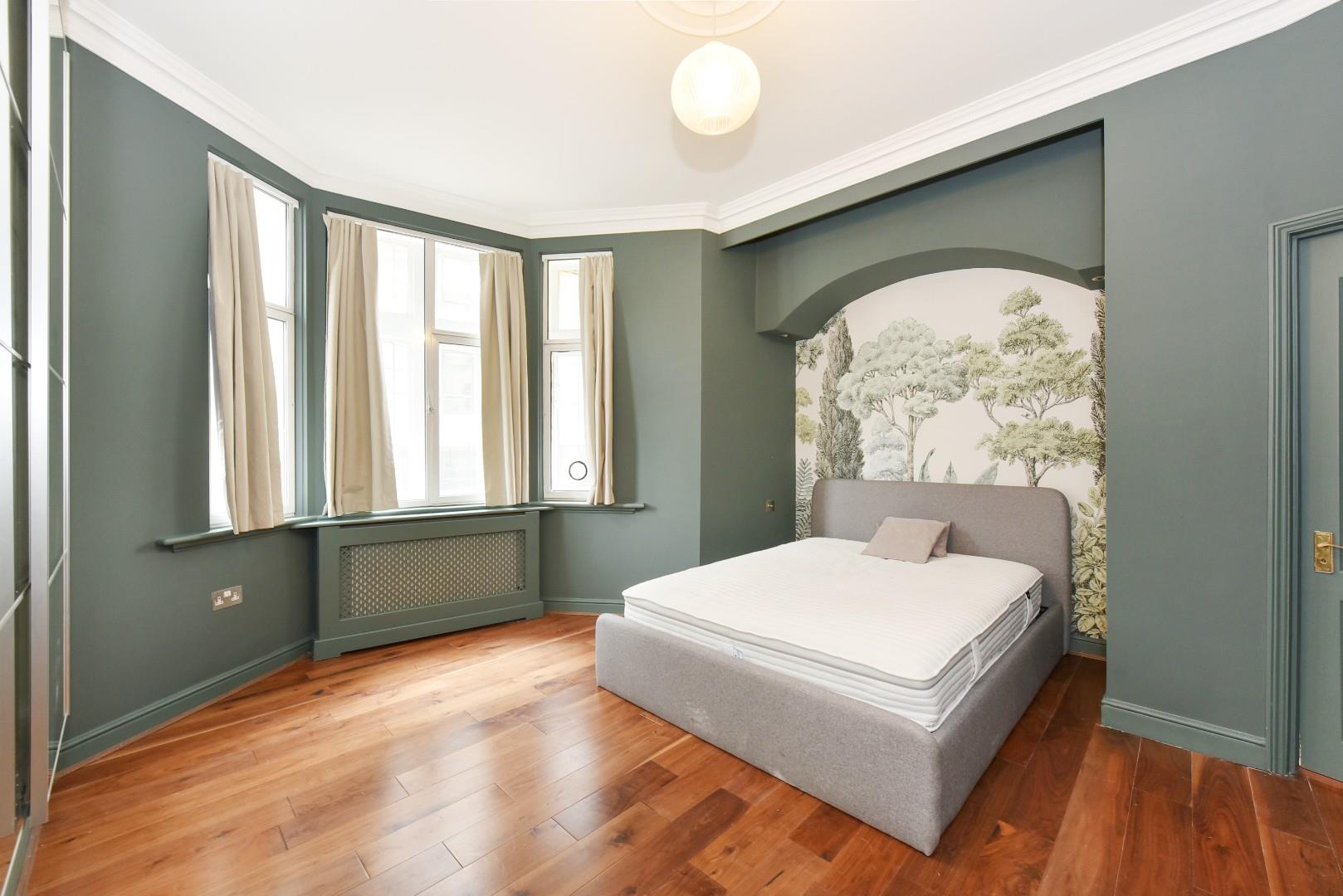 Manor House, Marylebone Road, London NW1