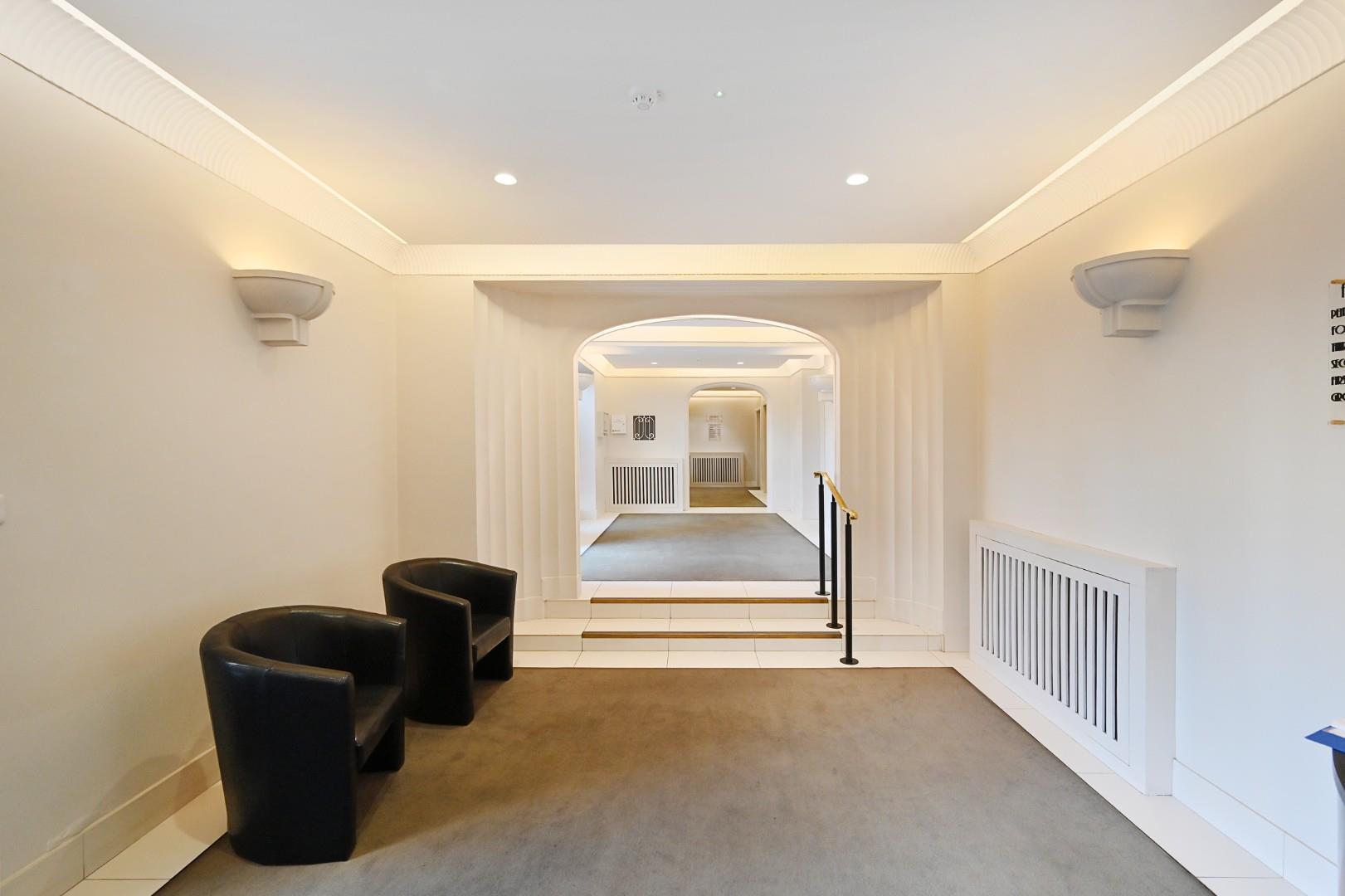 Hamilton Court, Maida Vale, W9