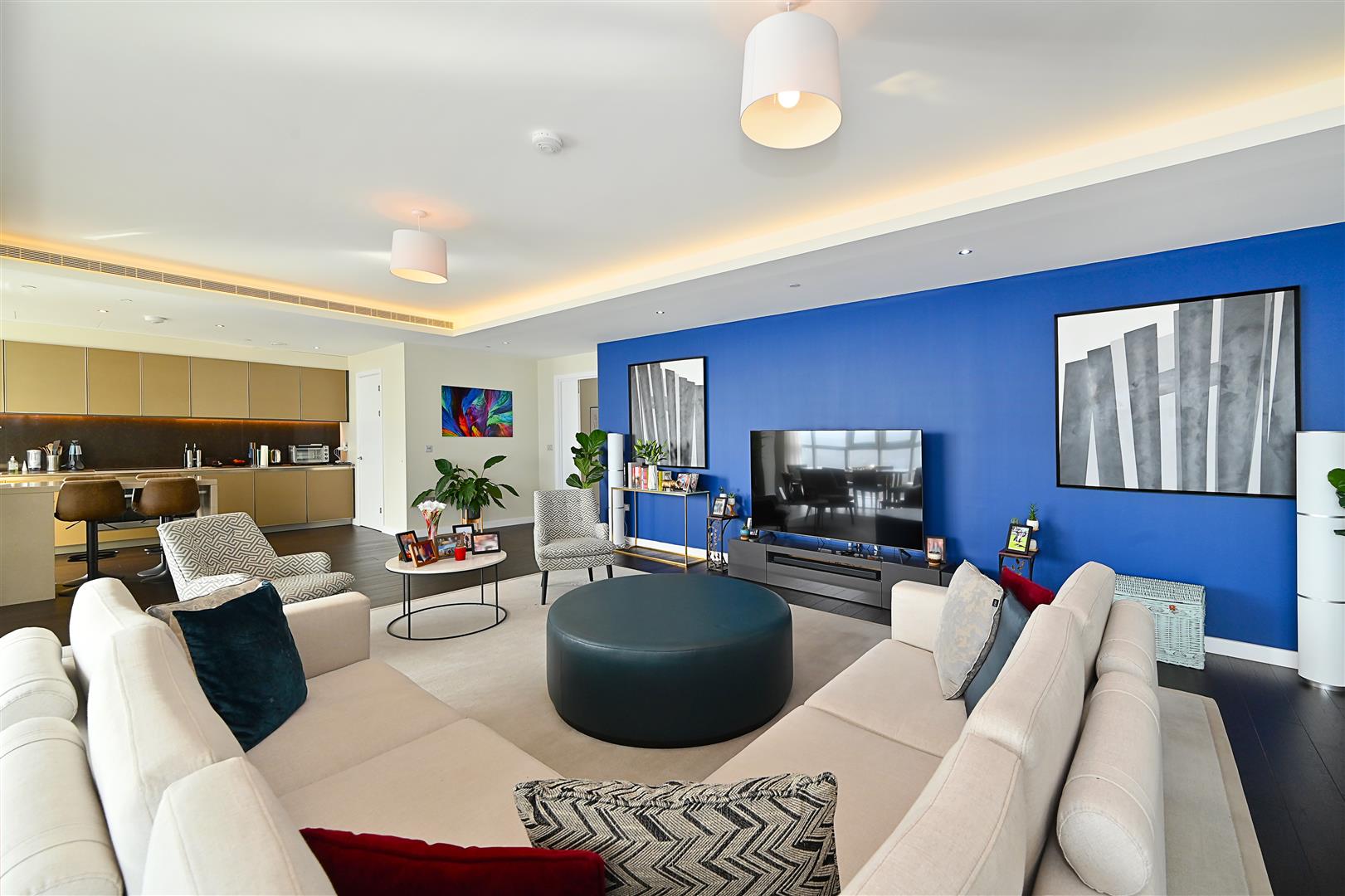Penthouse, Sky Gardens, Vauxhall SW8