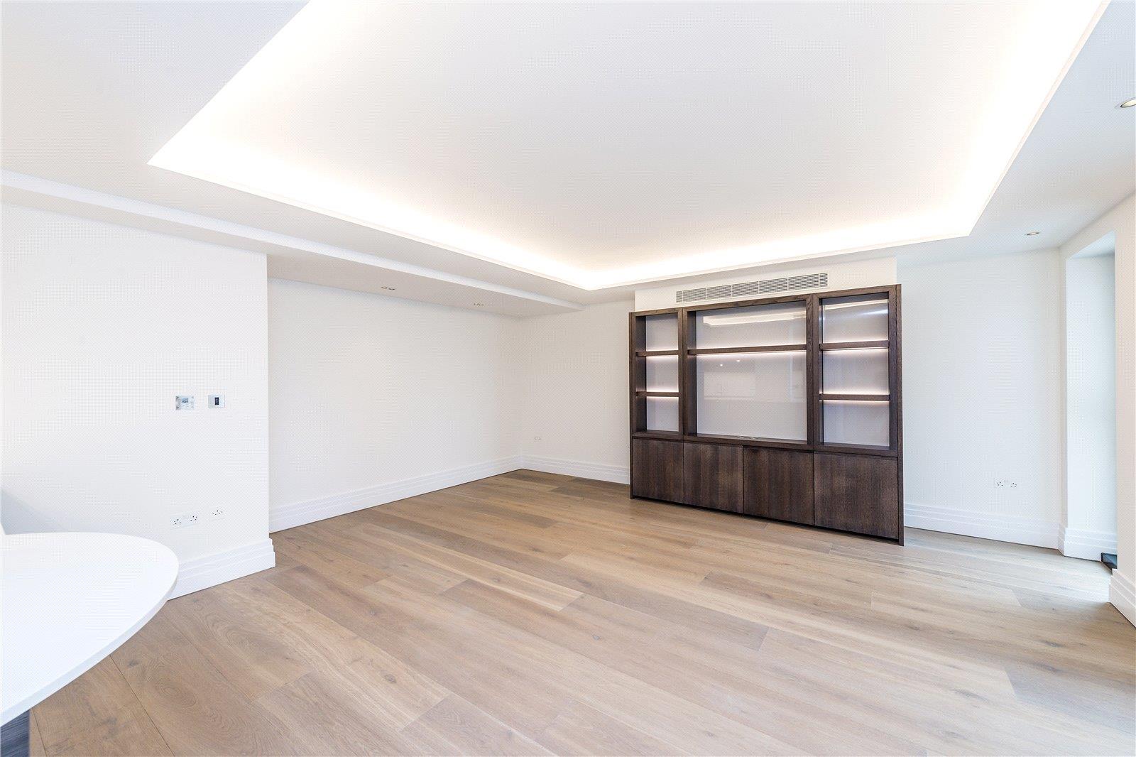 Kensington Gardens Square, London, W2