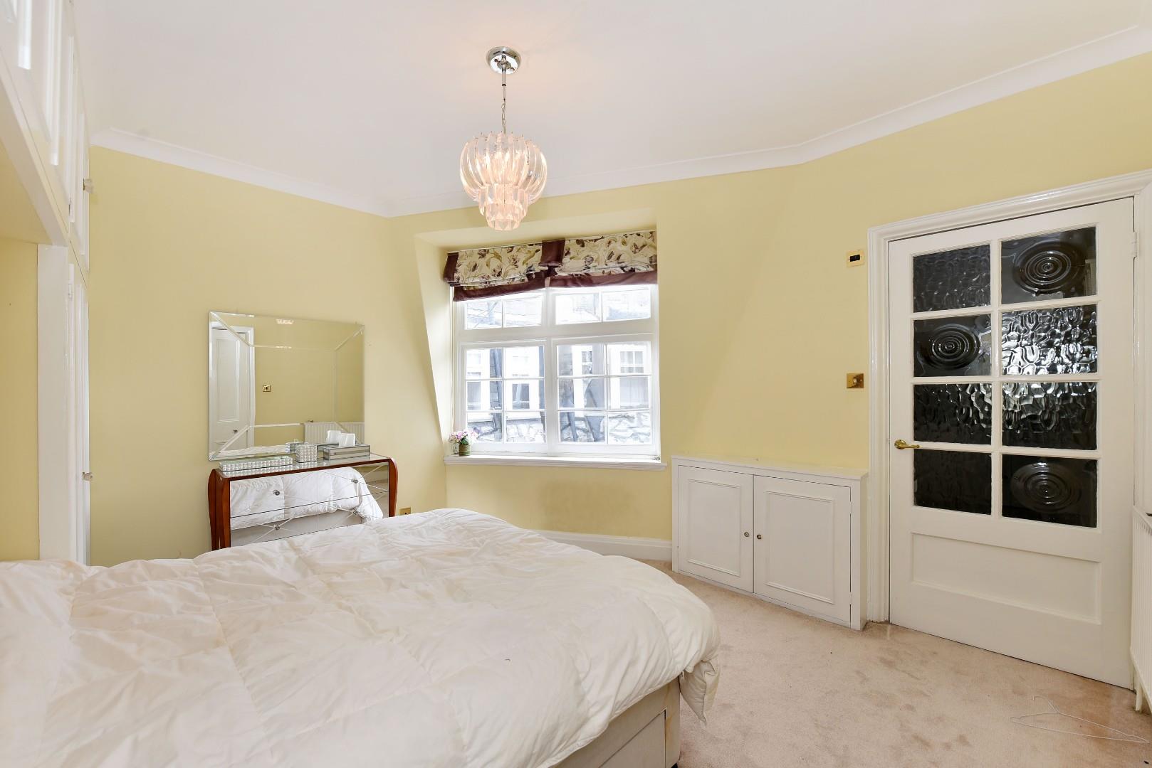 Alexandra Court, 171-175 Queen’s Gate, South Kensington, London SW7