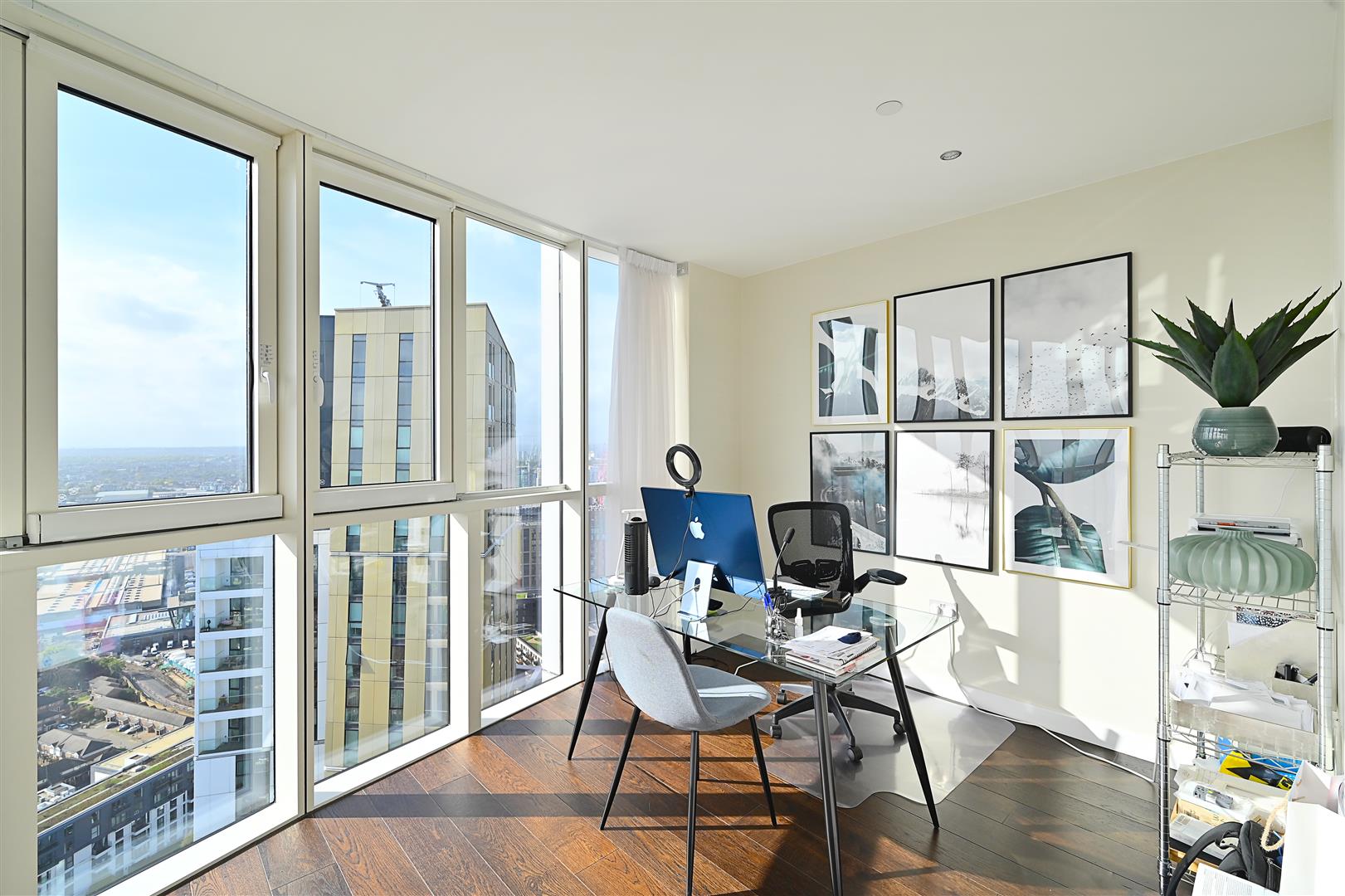 Penthouse, Sky Gardens, Vauxhall SW8