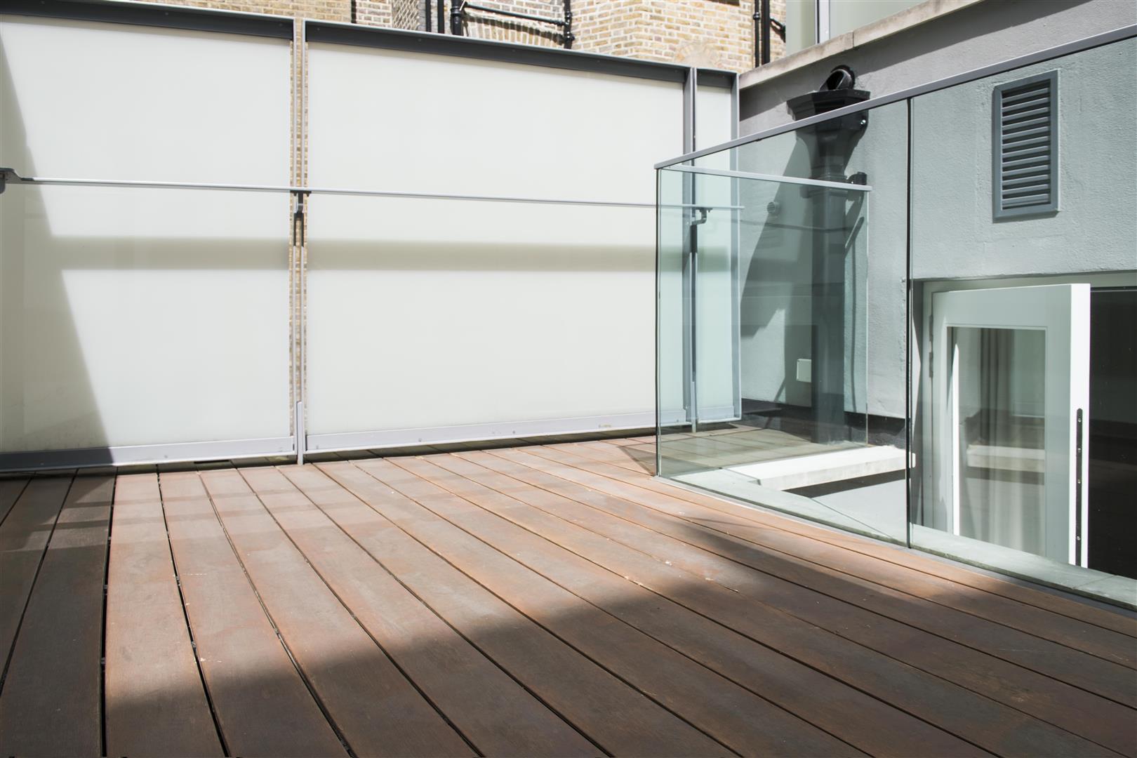 Binney Street, Mayfair W1K