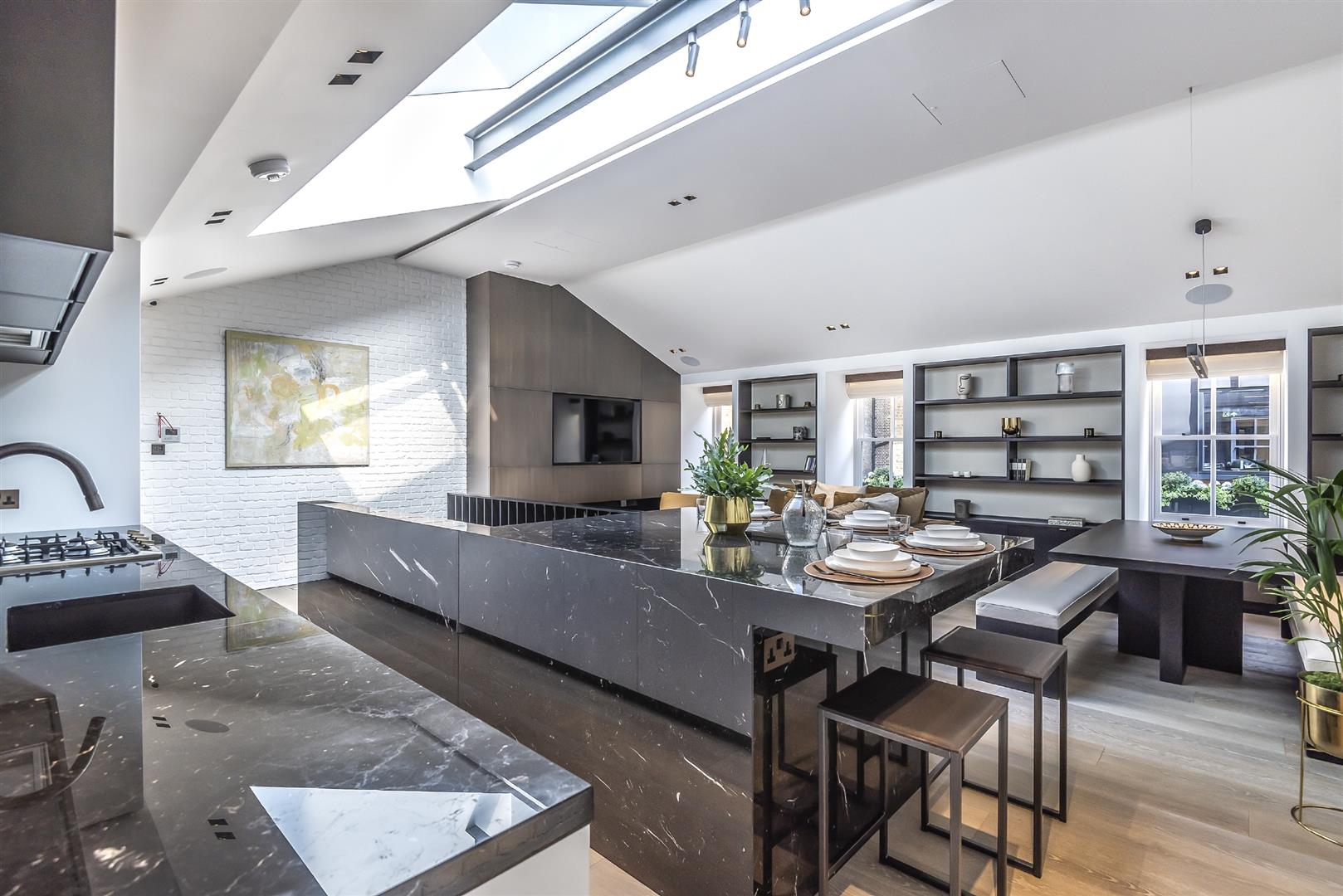 Down Street Mews, Mayfair, W1K