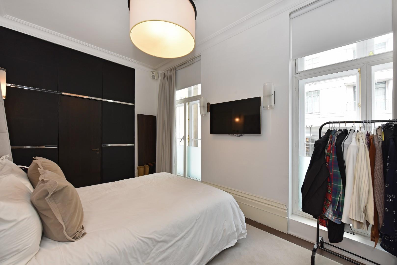 Crystal Suite, Park Lane, Mayfair W1K