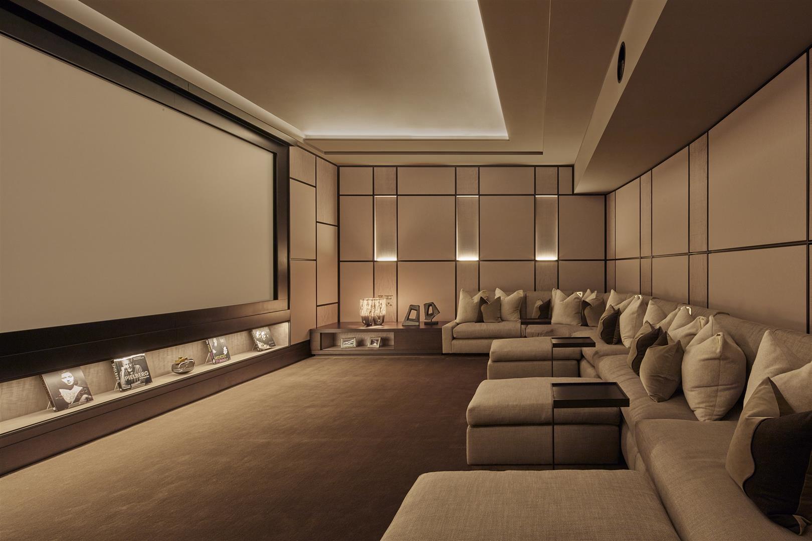 The Clarges, 1 Ashburton Place, Mayfair, W1K