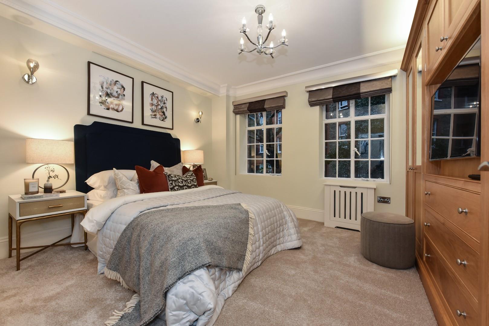 Knightsbridge Court, 12 Sloane Street SW1X