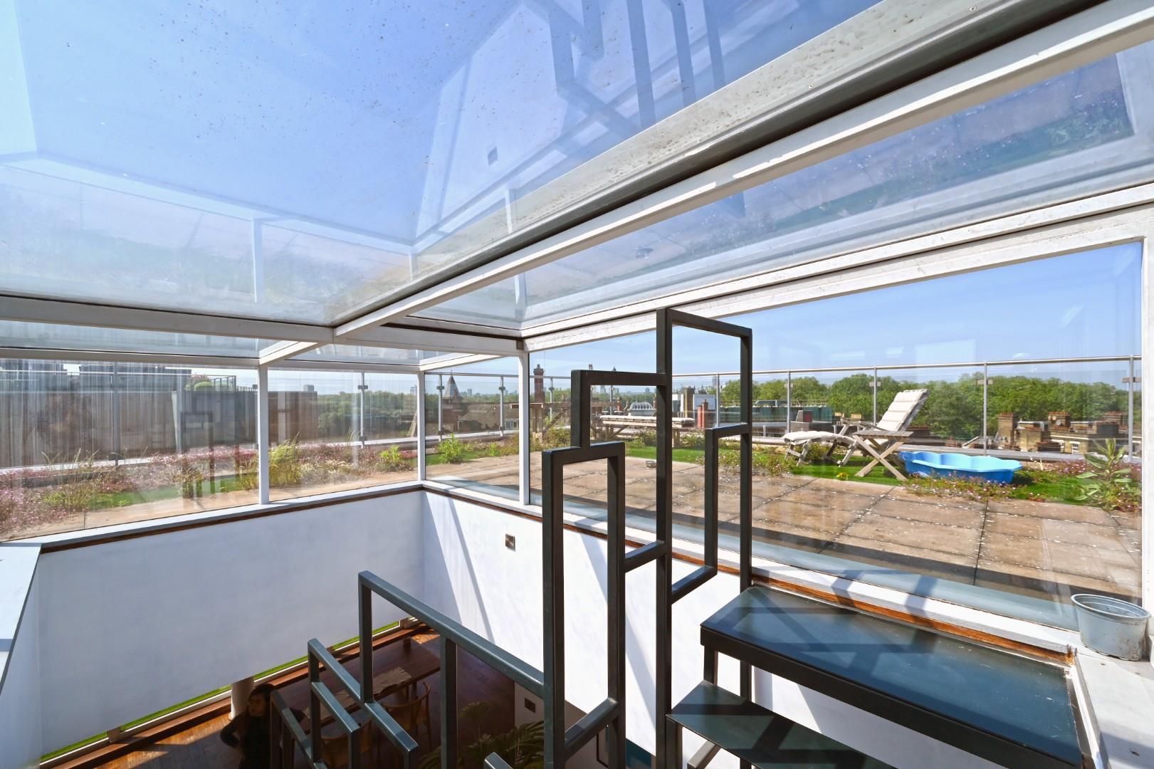 Hepworth Court, Gatliff Road, Grosvenor Waterside SW1W